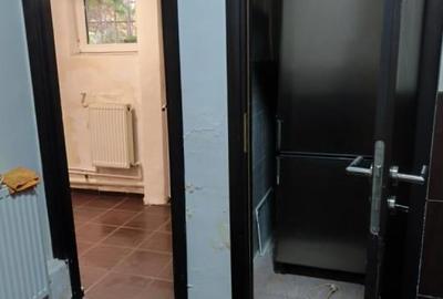 Apartament cu 3 camere în P-ța Romană