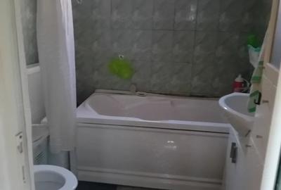 Casă cu Teren 300 Mp în Valu lui Traian