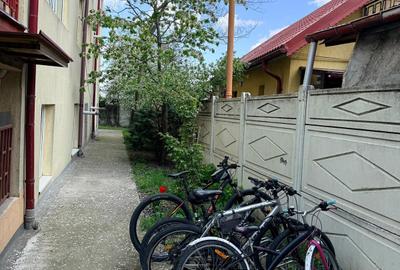 Apartament cu 2 camere decomandat în Văcăresti - 11