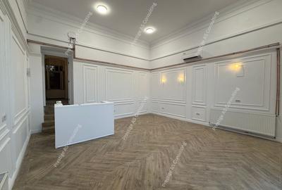 Spațiu comercial, de 45 mp, în Sinaia