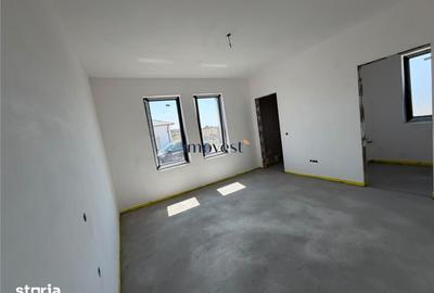 Casă cu 4 camere cu Teren 480 Mp în Central