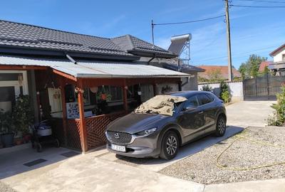 Casă cu 5 camere cu Teren 1200 Mp în Dobrosloveni