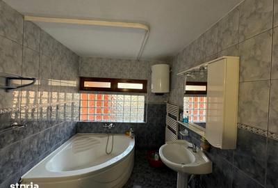 Casă cu 6 camere cu Teren 490 Mp în Bartolomeu - 11