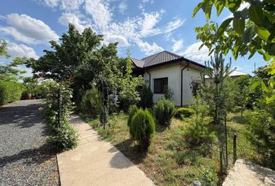 Casă cu 3 camere în Tudor Vladimirescu