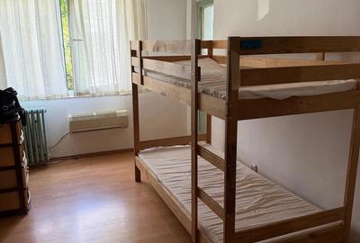 Apartament cu 2 camere decomandat în Ghencea