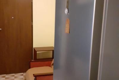Apartament semidecomandat în Politehnica