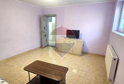 Apartament cu 2 camere decomandat în Ultracentral