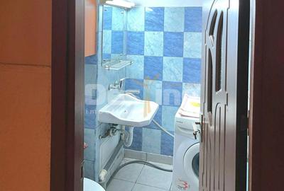 Apartament cu 3 camere decomandat în 9 Mai