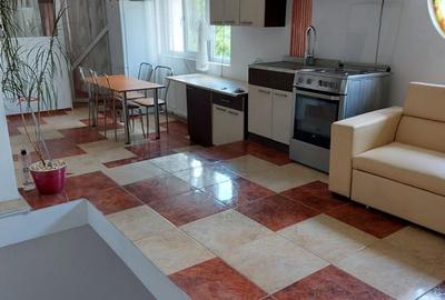 Apartament decomandat în Gară
