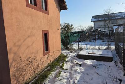 Casă cu 4 camere cu Teren 497 Mp în Dragomirești-Deal