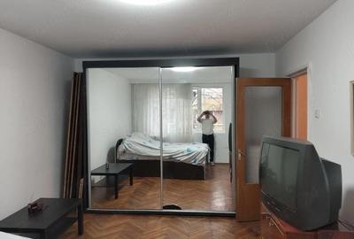 Apartament cu 2 camere semidecomandat în Drumul Taberei - 2
