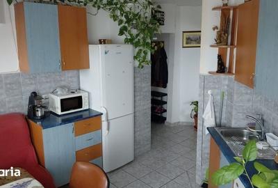 Apartament cu 3 camere în Central - 2