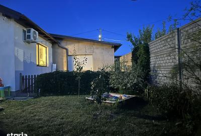 Casă cu 3 camere cu Teren 500 Mp în Central