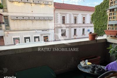 Apartament cu 3 camere în Central - 1