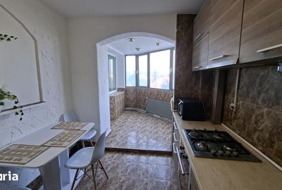 Apartament cu 3 camere decomandat în Ultracentral