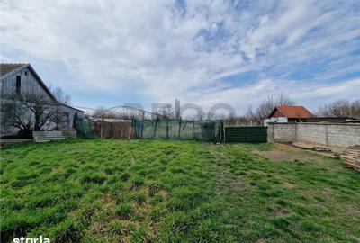 Casă cu 2 camere cu Teren 1114 Mp în Borș - 3