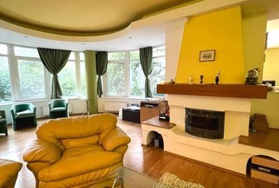 Casă individuală cu 10 camere cu Canalizare în Faleza Nord - 3