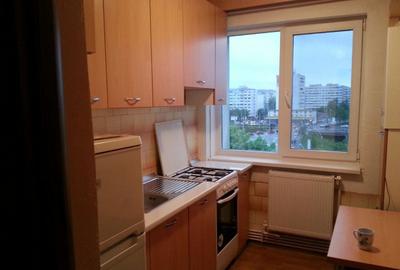 Apartament cu 2 camere decomandat în Podu Roș - 1