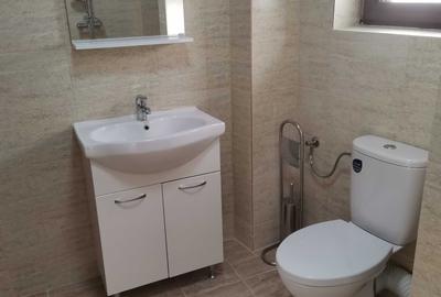 Apartament cu 2 camere semidecomandat în Moșilor