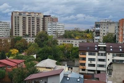 Apartament cu 2 camere semidecomandat în Titan