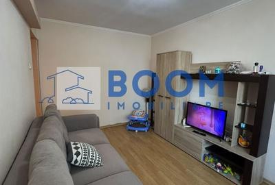 Apartament cu 2 camere decomandat în Petrișor