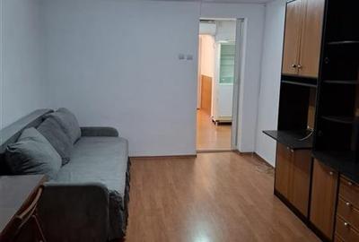 Apartament cu 2 camere decomandat în 1 Decembrie 1918