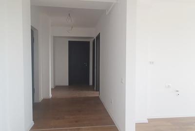 Apartament cu 3 camere semidecomandat în Drumul Taberei - 5