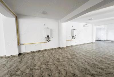 Spațiu comercial, de 180 mp, în Central - 8