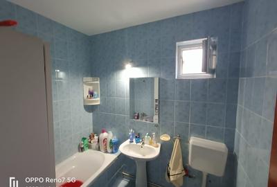 Apartament cu 2 camere decomandat, mobilat în Reghin - 8