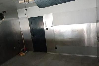 Spațiu comercial, de 120 mp, în Militari
