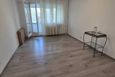 Apartament cu 2 camere decomandat în Titan - 1