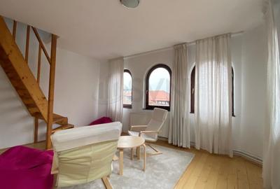 Apartament cu 7 camere semidecomandat, mobilat în Capitale - 9