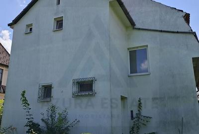 Casă individuală cu 4 camere cu Canalizare în Central - 8