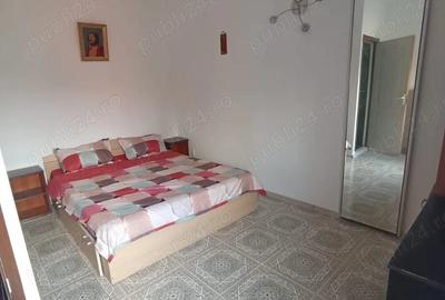 Spațiu comercial, de 200 mp, în Central - 1