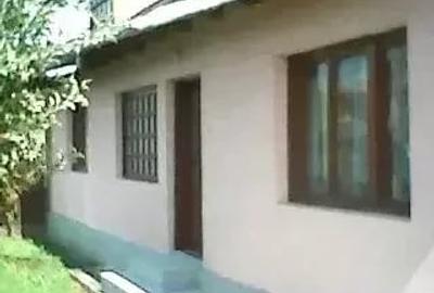 Casă în Central