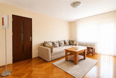 Apartament cu 3 camere decomandat în Grigorescu