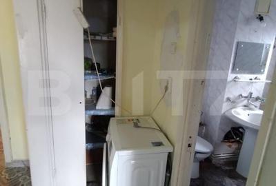 Apartament cu 3 camere decomandat în Craiovița Nouă - 10