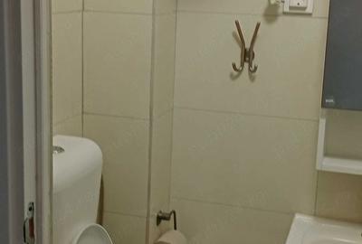 Garsonieră semidecomandată în CET