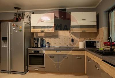 Casă individuală cu 5 camere cu Teren 2000 Mp în Ghercești - 11
