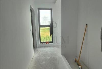 Duplex cu 4 camere cu Canalizare în Urseni - 13