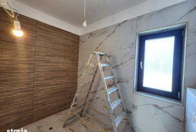 Casă cu 4 camere cu Teren 250 Mp în Valea Adâncă