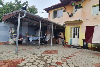 Casă individuală cu 3 camere cu Canalizare în Dâmbul Rotund - 2