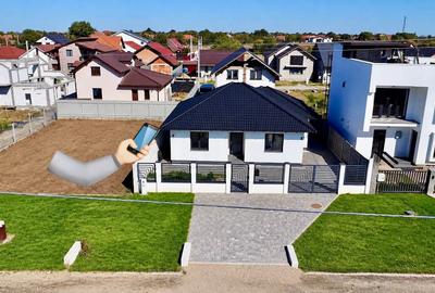 Casă cu 2 camere cu Canalizare în Zimandu Nou