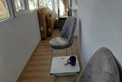 Apartament cu 3 camere decomandat în Târgu Cucu - 7
