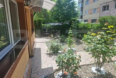 Apartament cu 2 camere semidecomandat în Micro 11