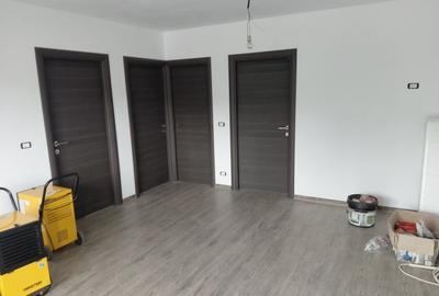 Casă cu 2 camere în Central