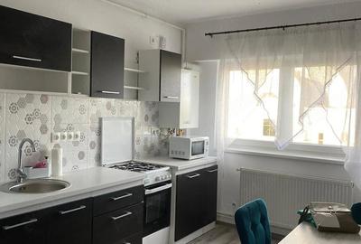 Apartament cu 2 camere decomandat în Micro 16 - 3