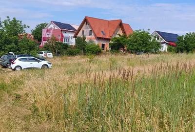 Teren de 1500 mp, în Adunații-Copăceni
