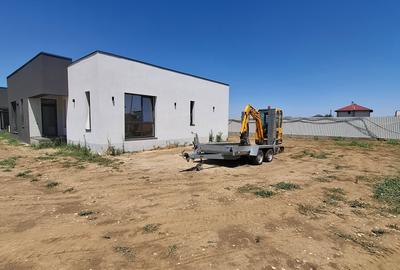 Casă individuală cu 4 camere cu Canalizare în Domnești - 23