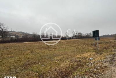 Teren de 3925 mp, în Central - 5